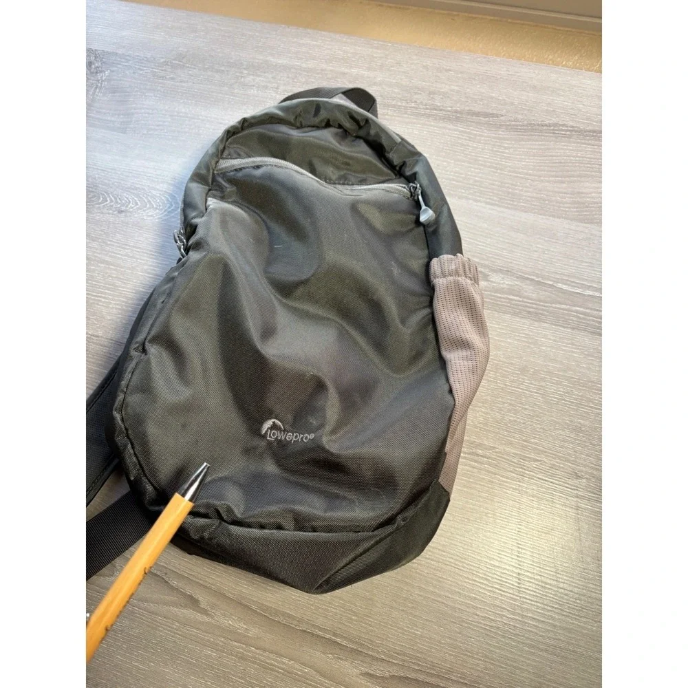 Lowepro Camera Sling Bag Crossbody Backpack Padded Gear Case Small Spot Gorpcore